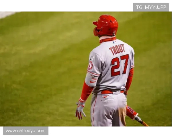 特劳特关键追平轰点燃反攻 天使终场前逆转国民(1)